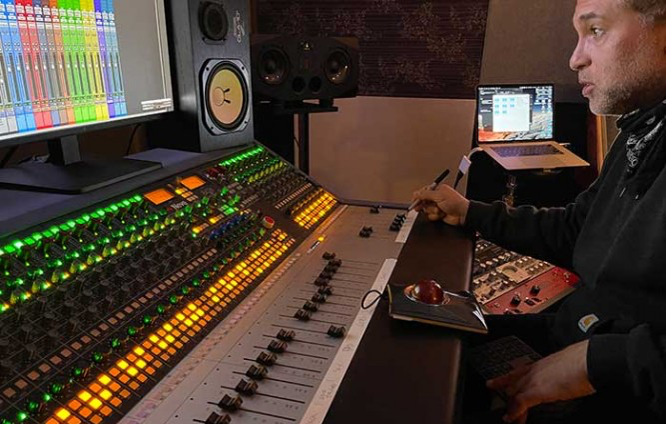 Kevin Teasley - JLo, J-Rock/Kendrick Lamar, Usher