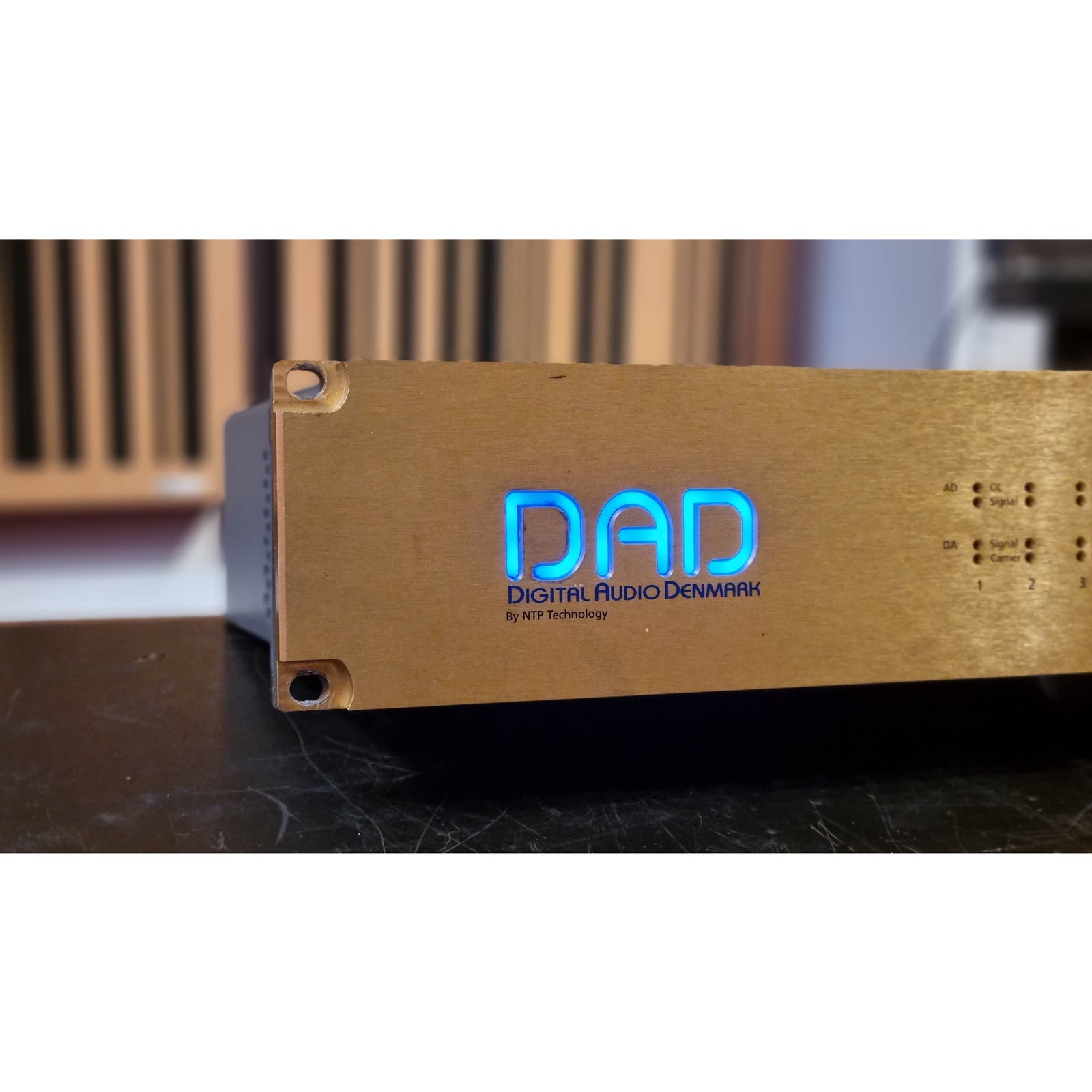 DAD AX24 ADDA Converter – KMR Audio