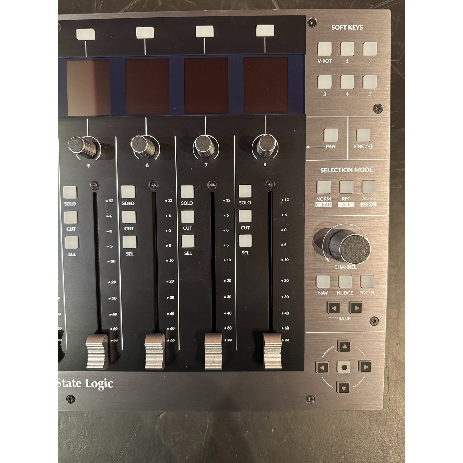 UF8 - Solid State Logic Japan
