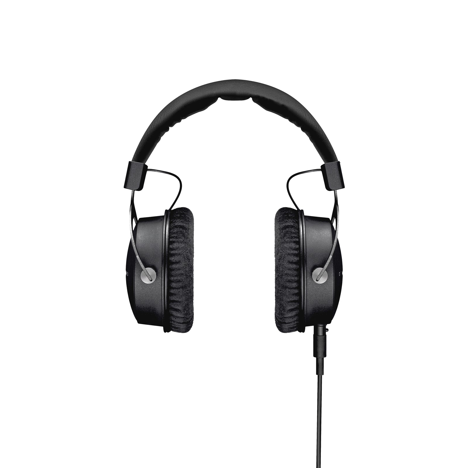 Beyerdynamic DT1770 Pro MkⅡ & Fiio Q7 Beyerdynamic DT-1770 Pro MKII Headphones | FrontEndAudio.com