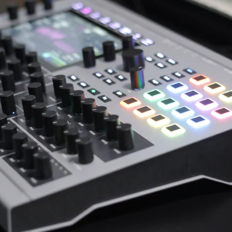 Waldorf Iridium Desktop MK2