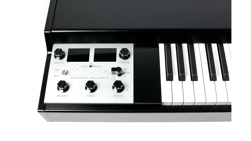 Mellotron M4000D Black (B-stock)