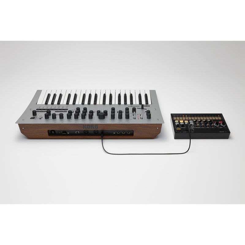 Korg Minilogue - Polyphonic Analogue Synthesizer